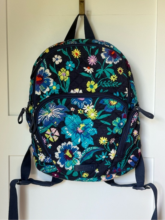 Vera Bradley Handbags - Vera Bradley Essential Laptop Backpack Mural Garden Quilted Floral Travel